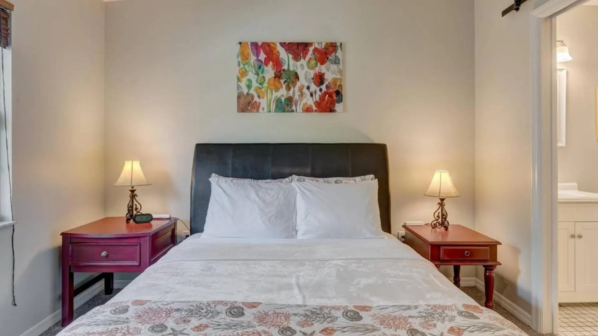 Holiday home Getaway To Iki Tampa Is An End Unit Townhome - Close To Tampa Bay & Downtown - Minutes To Airport United States